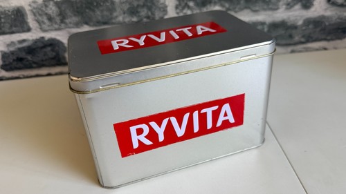 Vintage ryvita storage - vintage, tin
